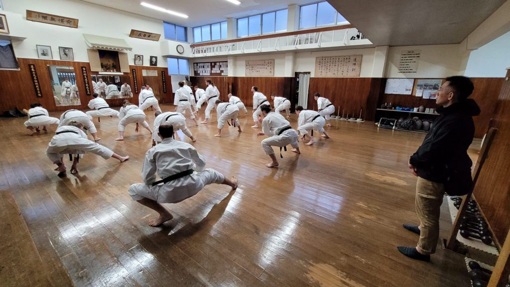Training at the Jundokan Sohonbu under Tsuneo Kinjo Hanshi & Tetsu Gima Hanshi
