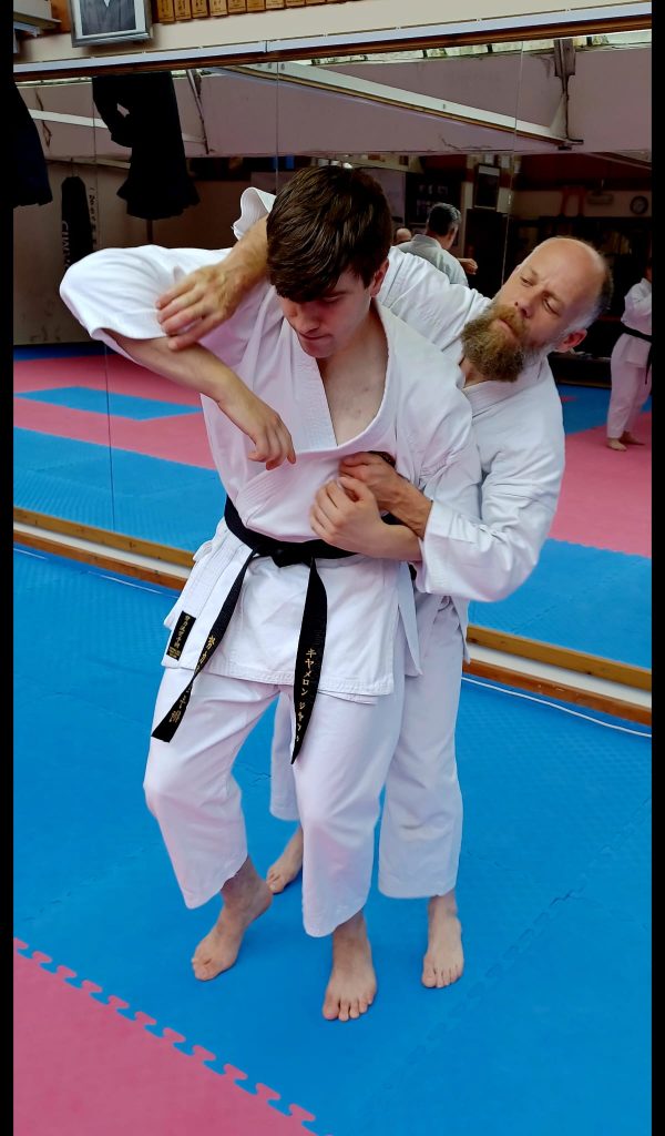 karate escape technique